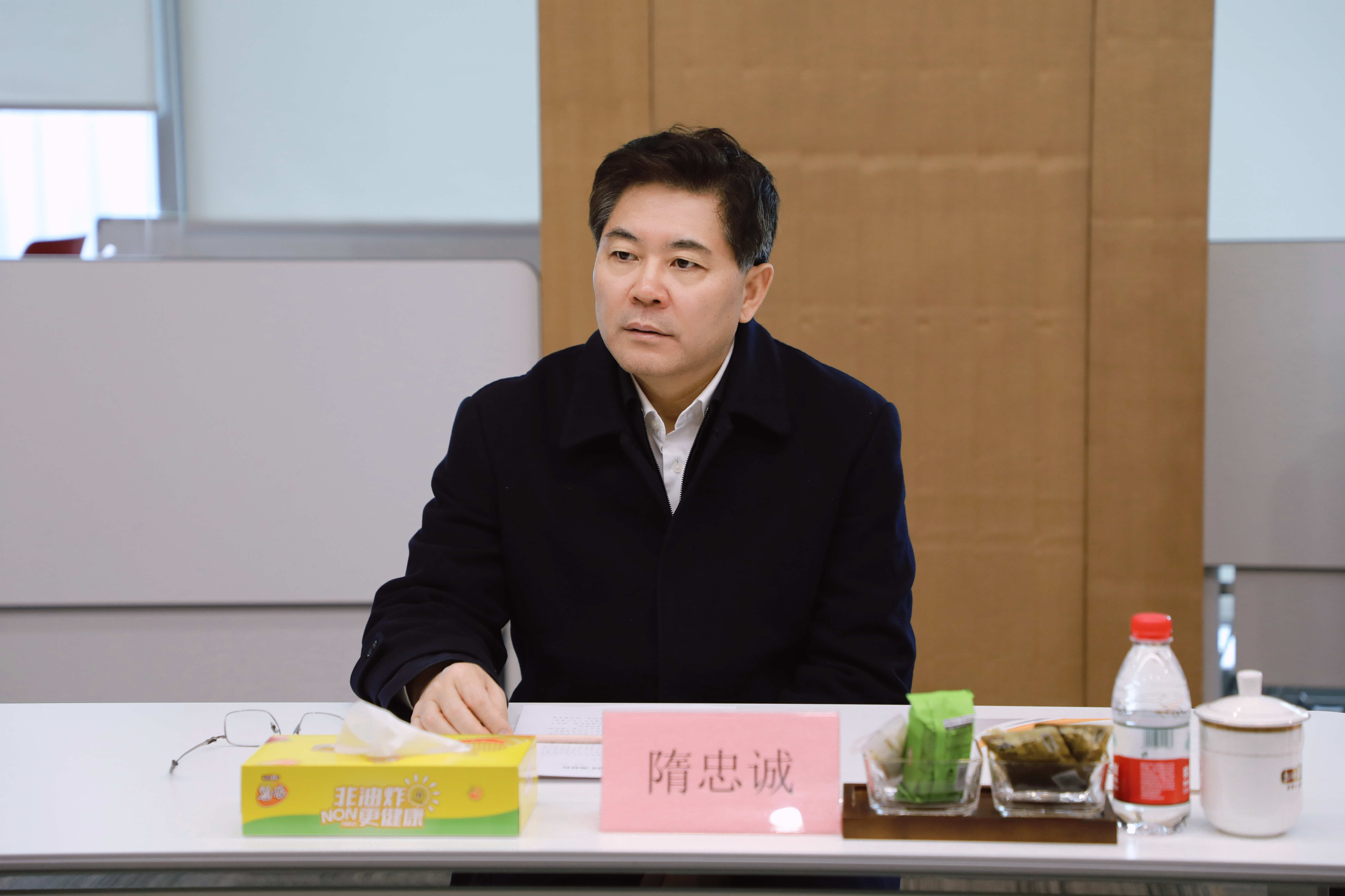 省委統(tǒng)戰(zhàn)部部長隋忠誠一行到鹽津鋪子開展春節(jié)走訪慰問 省委統(tǒng)戰(zhàn)部部長隋忠誠一行到鹽津鋪子開展春節(jié)走訪慰問